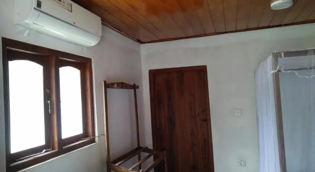 Полулюкс Ocean View Beach Resort - Kalpitiya