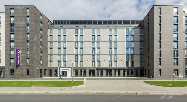 Premier Inn Frankfurt Messe, Забронировать Отель Галлусфиртель Франкфурт-на-Майне, рядом с Лейпцигер Штрассе