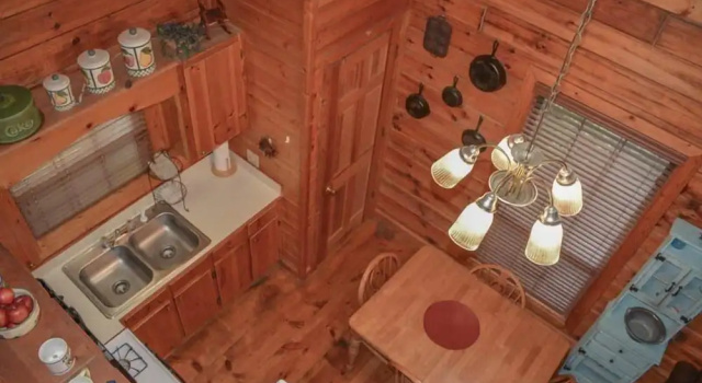 Squirrelled Away, Buchen Sie Ferienhaus Cherry Log Georgia