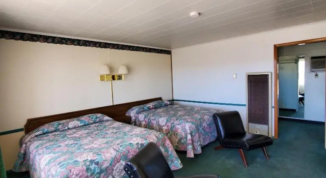 Семейный номер Standard Robin Hood Motel