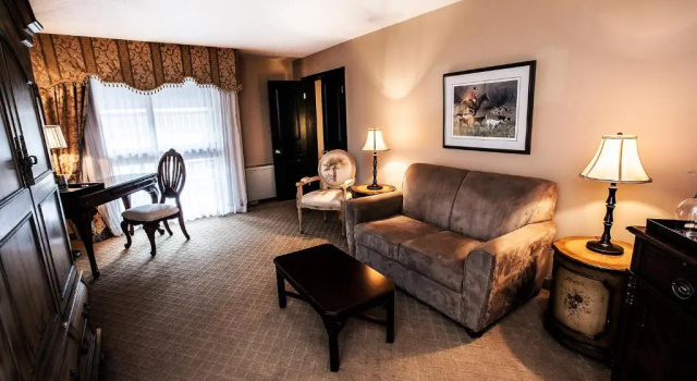 Люкс Old Stone Inn Boutique Hotel