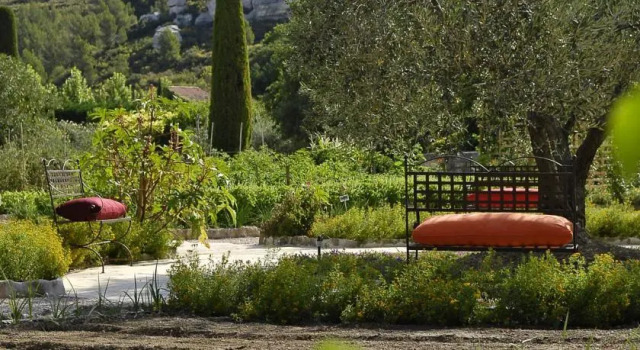 La Cabro Dor, Rezervasyon Otel Les Baux-de-Provence Alpilles, Eglise St-Vincent yakınındaki
