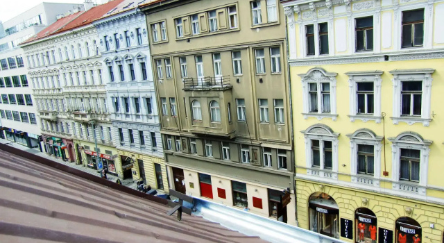 Alice Apartment House