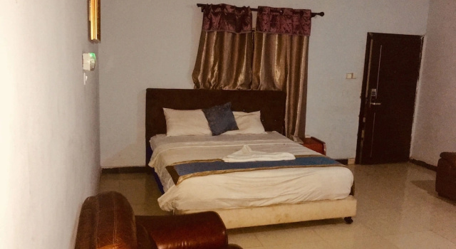 Номер Deluxe Golden Home Inn Hotel & Suites