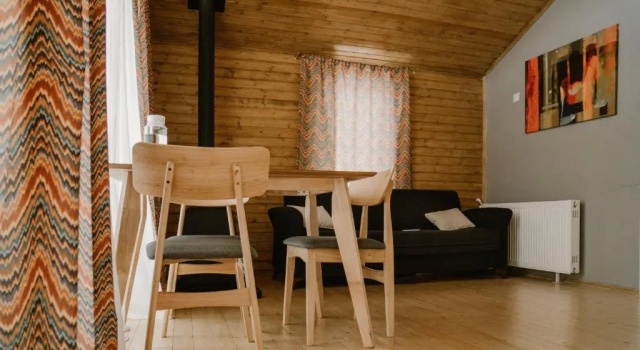 Mestia Villas, Забронировать Вилла Коттеджи Самегрело — Верхней Сванетия, Коттедж