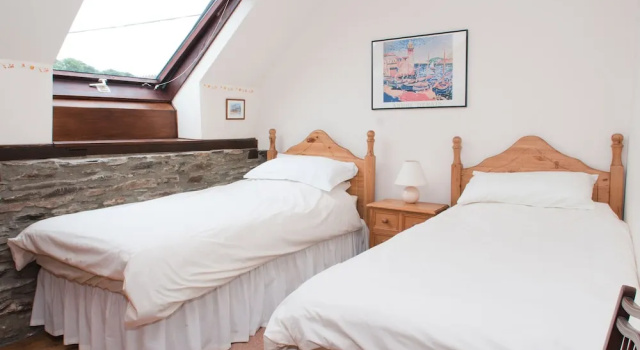2 Easton Barn, Book Feriehus Devon hoteller med parkering, Parkering