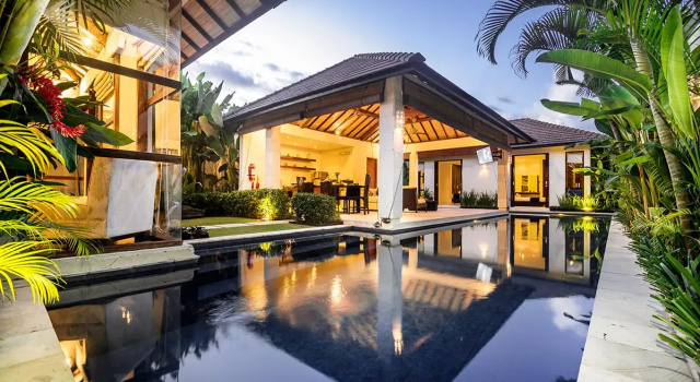 Вилла с 5 комнатами Arama Riverside 5 Bedrooms by Villas Direct Bali