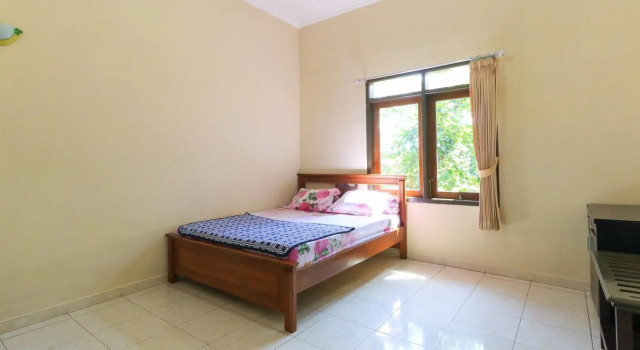Biệt thự Villa Bunga Guest House RedPartner