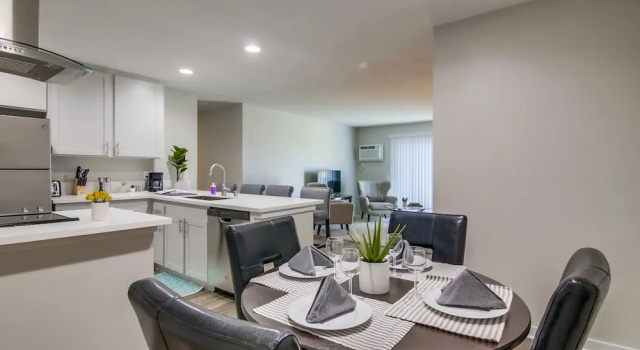 The Luxe Suites of Temecula Heights, Забронировать Отель Отели San Diego Metropolitan Area с парковкой, Парковка
