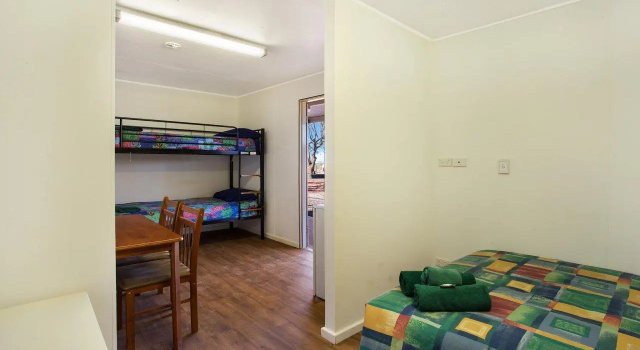 Whim Creek Hotel, Забронировать Отель Вим-Крик Pilbara