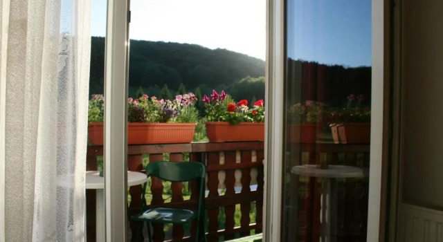 The 16 Lakes Rooms, Boek Hotel Jezerce 