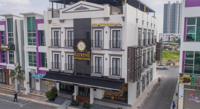 Redpine Boutique Hotel, Foglalás Boutique Szálloda Sekudai Johor, Columbia Asia Hospital - Iskandar Puteri közelében