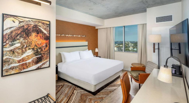 Номер Standard с видом на воду Hotel Melby Downtown Melbourne Tapestry Collection By Hilton