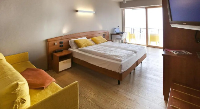 Ambienthotel Spiaggia, Забронировать Отель Отели Garda Veneto с парковкой, Парковка