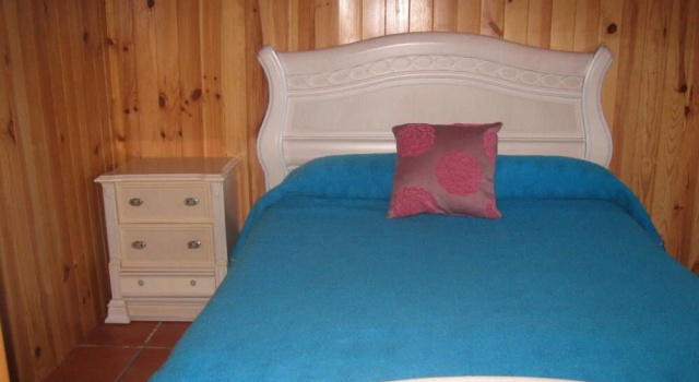 House With 3 Bedrooms in Alhama de Granada, With Wonderful Lake View,, Забронировать Отель Отели Калета-де-Велес с парковкой, Парковка