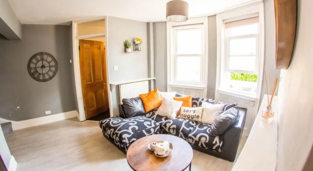 Stunning 3-bed House in Brighton, Book Hotel Brighton hoteller med parkering, Parkering