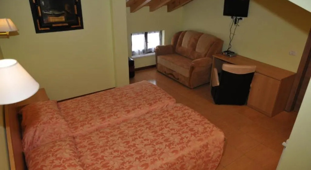 Pensiunea Lory, Забронировать Отель Пьятра-Нямц Нямц