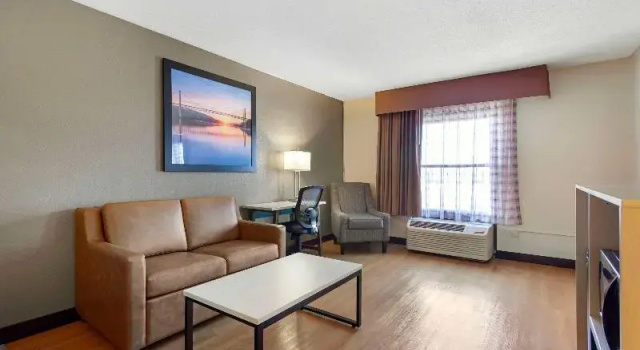 Двухместный люкс Quality Inn Valley - West Point