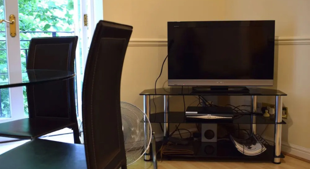 Cosy 1 Bedroom Kensington Flat, Забронировать Апартаменты/квартира Отели Лондона с парковкой, Парковка