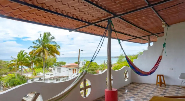 Люкс Royal Galápagos Inn
