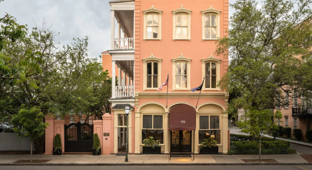 Meeting Street Inn, Забронировать Отель Исторический район 