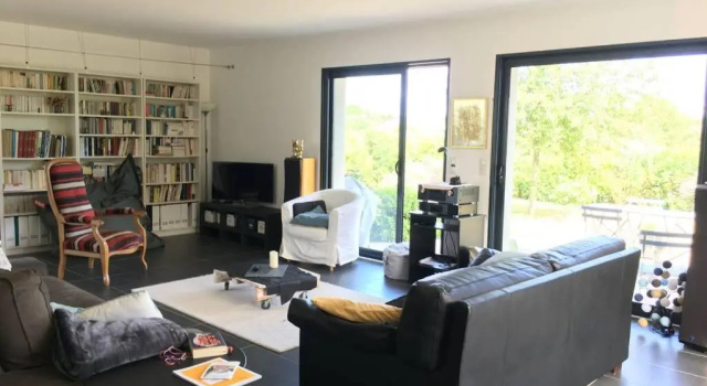 Коттедж Grande maison contemporaine