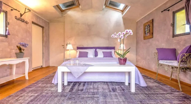 Двухместный номер Standard с видом на бассейн Relais di Alice Bed and Breakfast