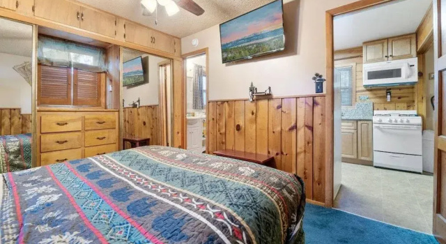 Chip O Wood Cabin