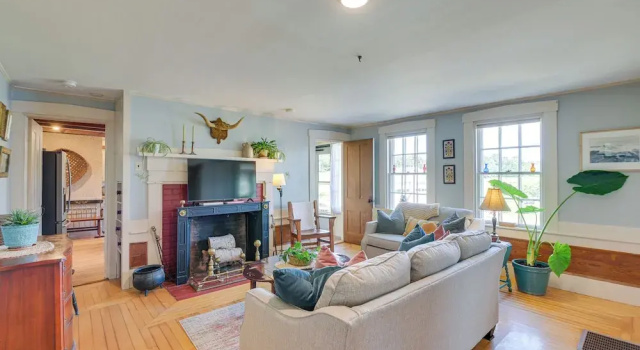Springvale Farm: Freedom Home With Hiking Trail!, Book Feriehus Montville USA