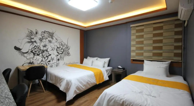 Трёхместный номер Deluxe BSB Hotel