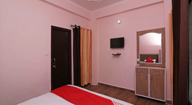 OYO 13756 Damyanty Residency & Resort