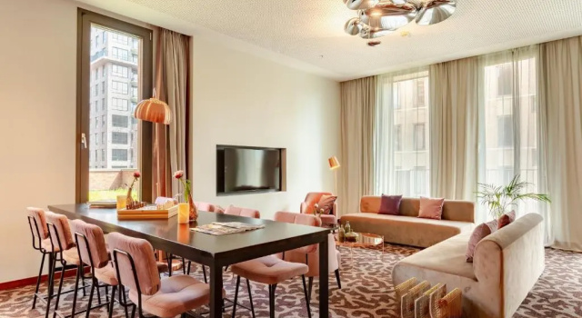Двухместный полулюкс Crowne Plaza Amsterdam - South by IHG