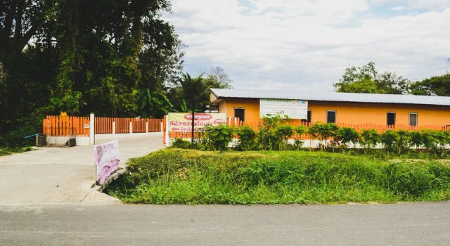 Bannkrithamed Chiangmai, Забронировать Отель Отели провинции Чианг Мая с парковкой, Парковка