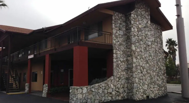 Best Western El Rancho Motor Inn, Забронировать Отель Бомонт Калифорния