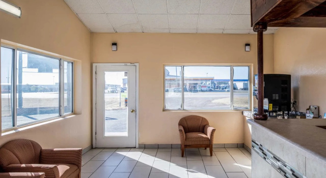 Relax Inn Oakley