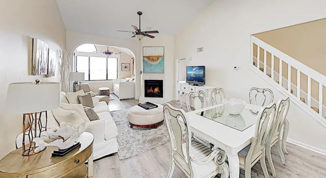 New Listing! Luxe Resort W/ Bay View & Pools 3 Bedroom Condo