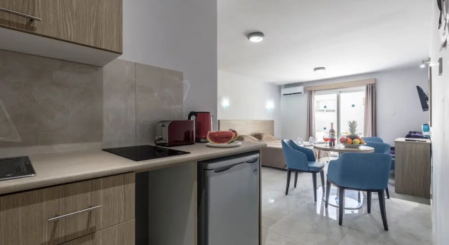 Студия Superior с балконом Paul Marie Hotel Apartments