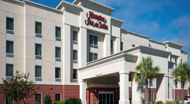 Hampton Inn & Suites Mobile I-65@ Airport Blvd