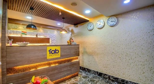 FabHotel Prime Grand Palace