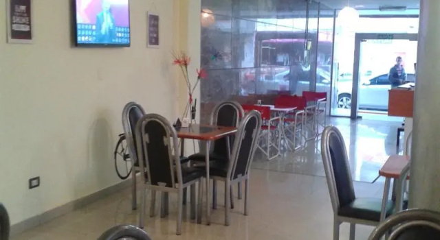 Backpackers Coffe & Suites