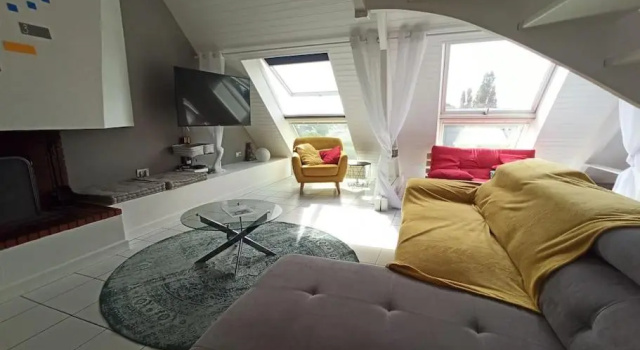 Superbe Loft 90m² Proche Parc Expo Nantes (6p), Забронировать Апартаменты/квартира Отели Большого Нанта с парковкой, Парковка