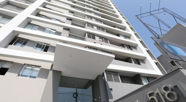 Disfruta de un Lindo Espacio con Balcón y Piscina, Забронировать Апартаменты/квартира Апартаменты Лимы, рядом с Republica Square, Апартаменты/квартира