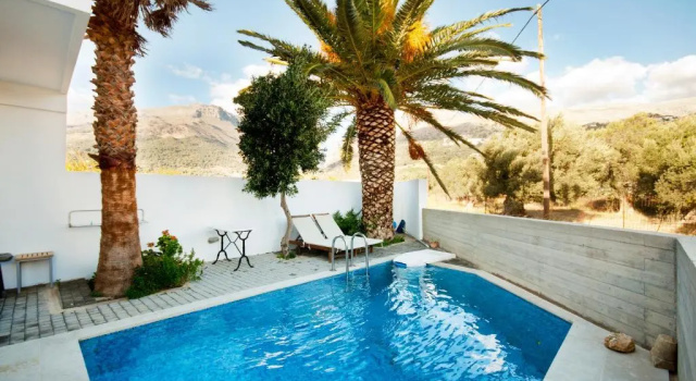 Anna Plakias Apartments