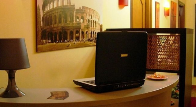 Karolstay.com Guesthouse Roma, Buchen Sie Hotel Hotels in Rom mit Parkplatz, Parkplätze