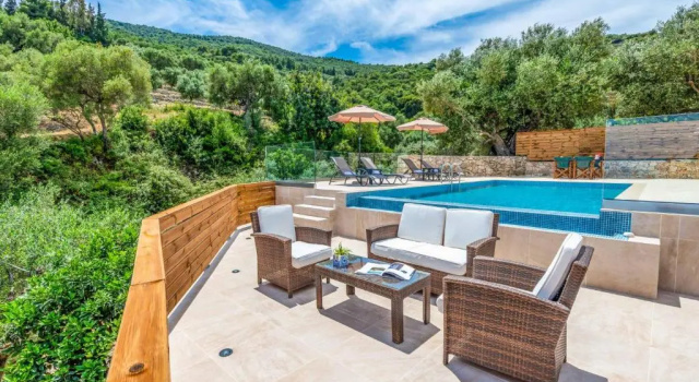Villa Marathias