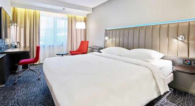 Park Inn by Radisson Kyiv Troyitska, Đặt Khách sạn Pecherskyj Kiev
