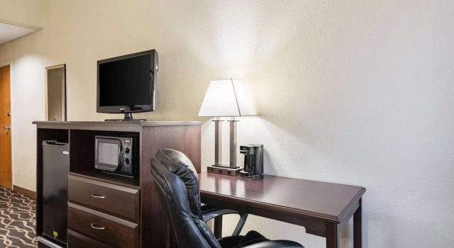 Номер Standard Quality Inn & Suites Southport