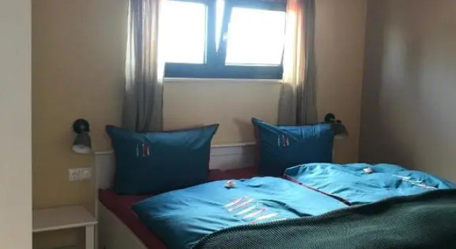 Ferienhaus mit 3 Schlafzimmern, Book Hotel Lohme Rügen