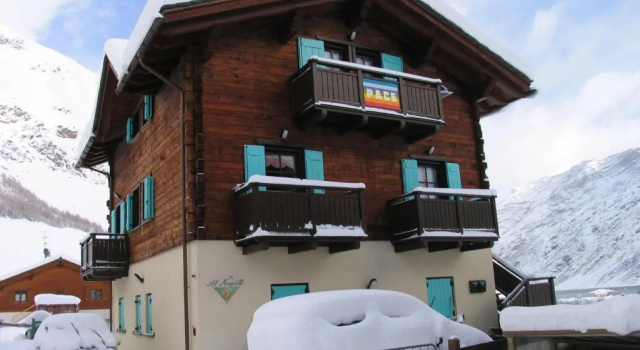 Art Apartments Kandinsky, Забронировать Апартаменты/квартира Ливиньо Ливиньо