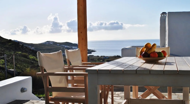 Вилла с 2 комнатами с видом на море Livadi House Mykonos